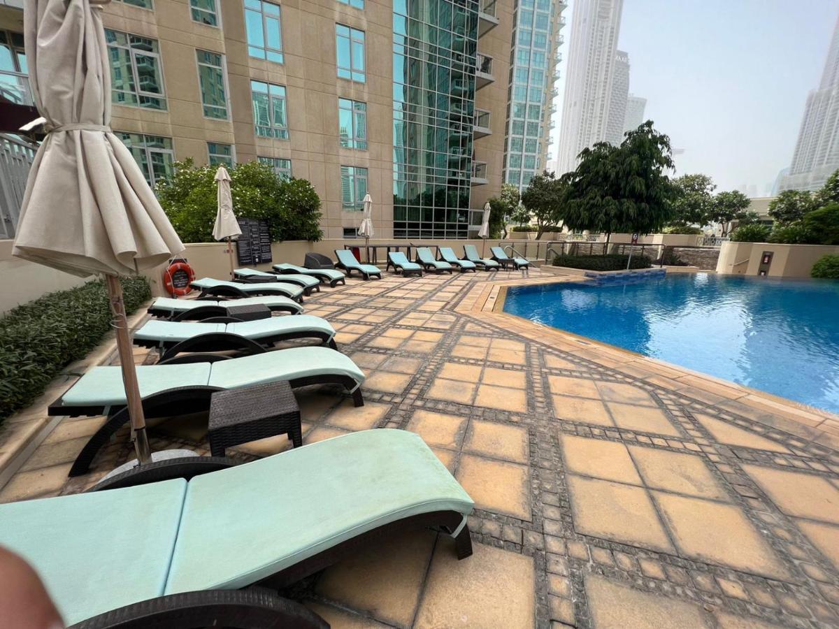 First Class 2Br With Full Burj Khalifa And Fountain View ドバイ エクステリア 写真